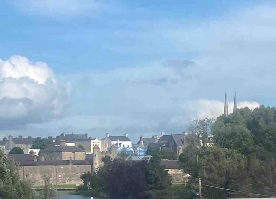 Erne Getaway No.8 Brand New 1 Bed Apartment Enniskillen Eksteriør bilde
