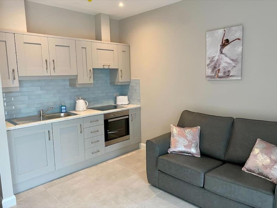 Erne Getaway No.8 Brand New 1 Bed Apartment Enniskillen Eksteriør bilde