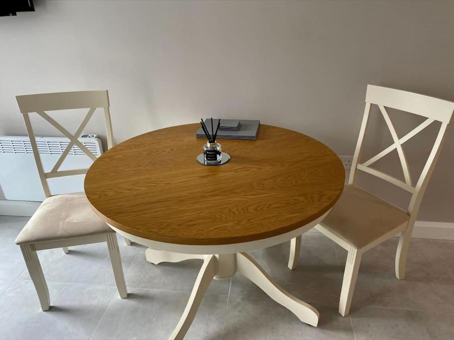Erne Getaway No.8 Brand New 1 Bed Apartment Enniskillen Eksteriør bilde